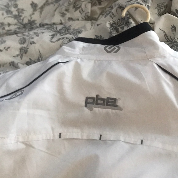 Second skin wind breaker - Picture 5 of 6